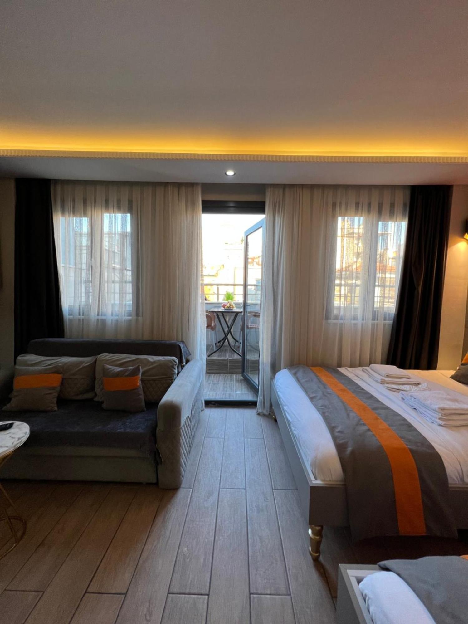 Taksim Larissa Hotel Suites イスタンブール エクステリア 写真